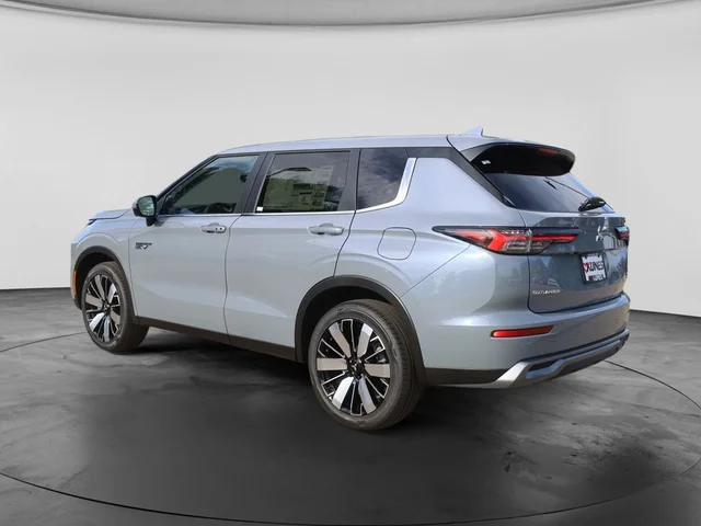 Nuevos MITSUBISHI OUTLANDER PHEV à Estados chez autogozo