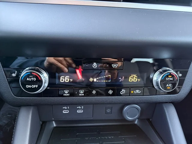 Nuevos MITSUBISHI OUTLANDER PHEV à Estados chez autogozo