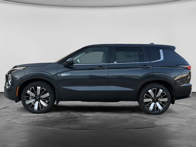 Nuevos MITSUBISHI OUTLANDER PHEV à Estados chez autogozo