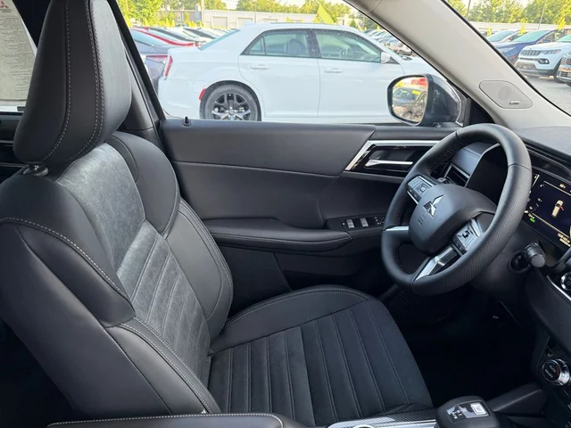 Nuevos MITSUBISHI OUTLANDER PHEV à Estados chez autogozo
