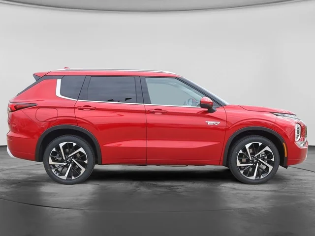 Nuevos MITSUBISHI OUTLANDER PHEV à Estados chez autogozo