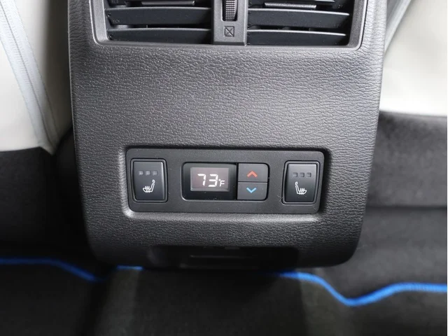 Nuevos MITSUBISHI OUTLANDER PHEV à Estados chez autogozo