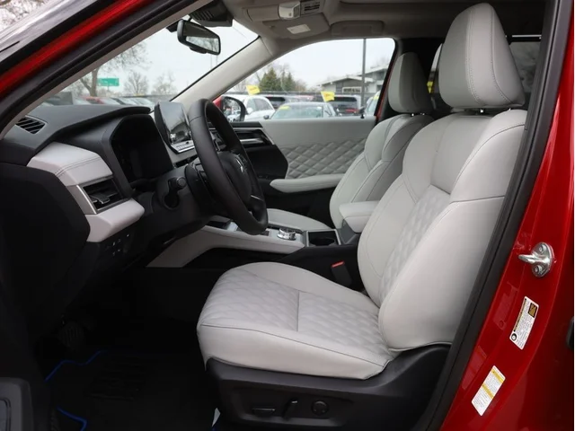 Nuevos MITSUBISHI OUTLANDER PHEV à Estados chez autogozo