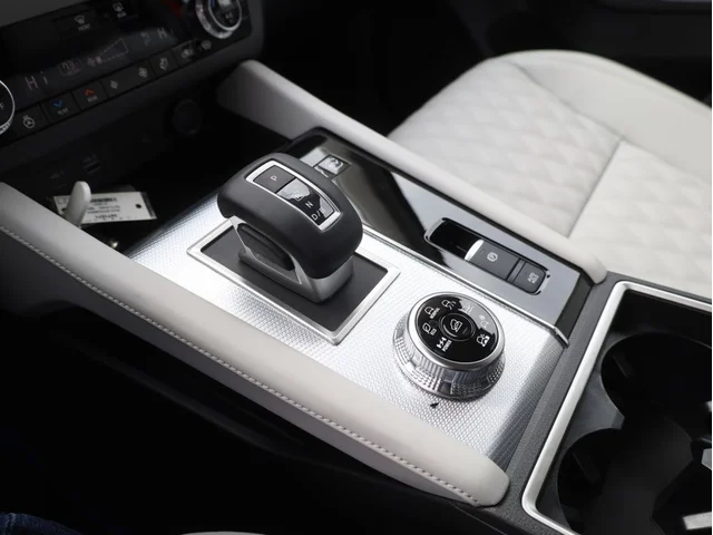 Nuevos MITSUBISHI OUTLANDER PHEV à Estados chez autogozo