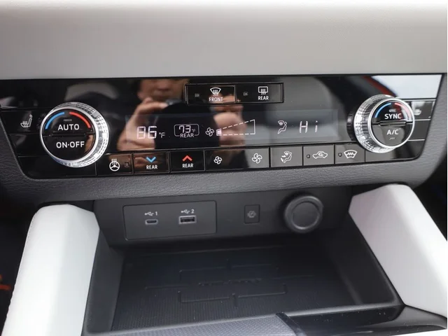 Nuevos MITSUBISHI OUTLANDER PHEV à Estados chez autogozo