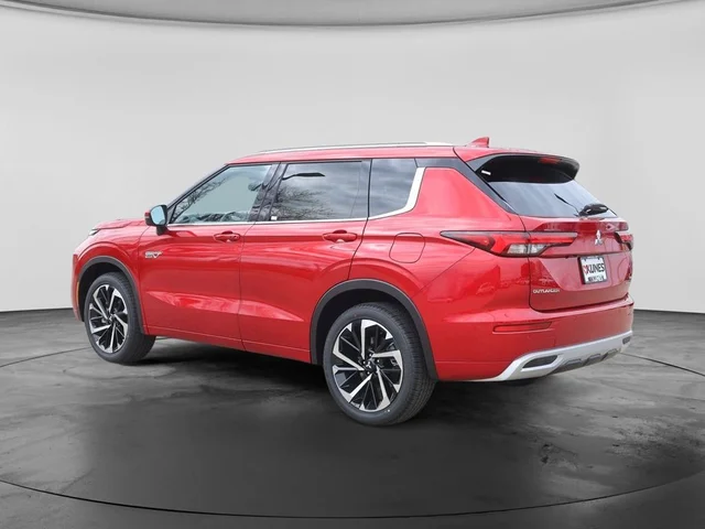 Nuevos MITSUBISHI OUTLANDER PHEV à Estados chez autogozo