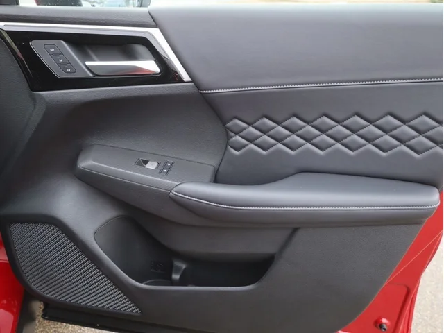 Nuevos MITSUBISHI OUTLANDER PHEV à Estados chez autogozo