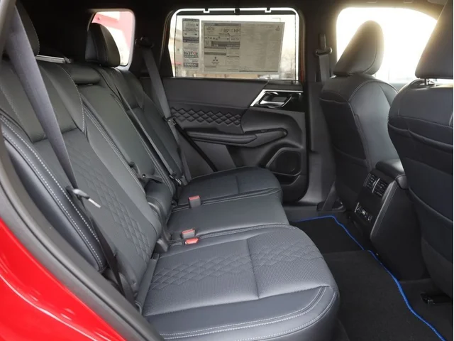 Nuevos MITSUBISHI OUTLANDER PHEV à Estados chez autogozo