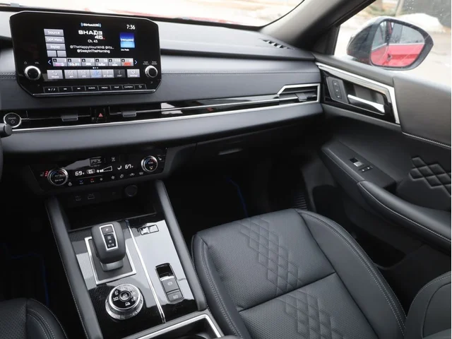 Nuevos MITSUBISHI OUTLANDER PHEV à Estados chez autogozo