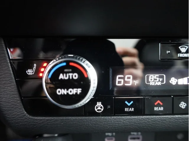 Nuevos MITSUBISHI OUTLANDER PHEV à Estados chez autogozo