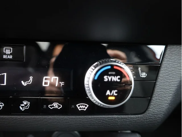 Nuevos MITSUBISHI OUTLANDER PHEV à Estados chez autogozo