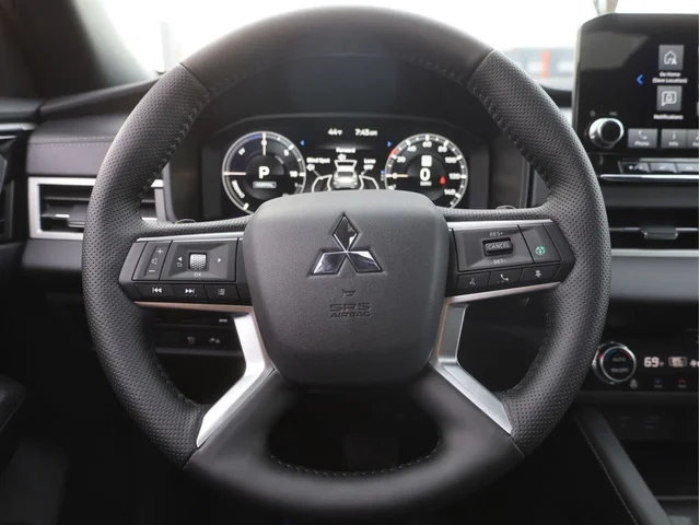 Nuevos MITSUBISHI OUTLANDER PHEV à Estados chez autogozo