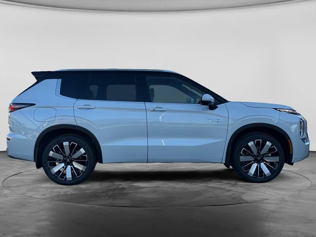 Nuevos MITSUBISHI OUTLANDER PHEV à Estados chez autogozo