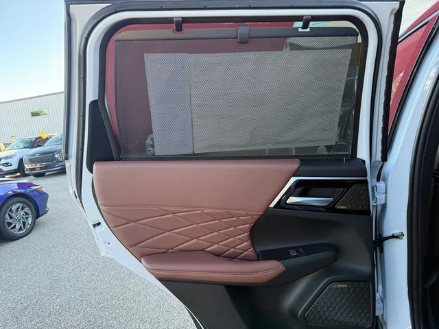 Nuevos MITSUBISHI OUTLANDER PHEV à Estados chez autogozo