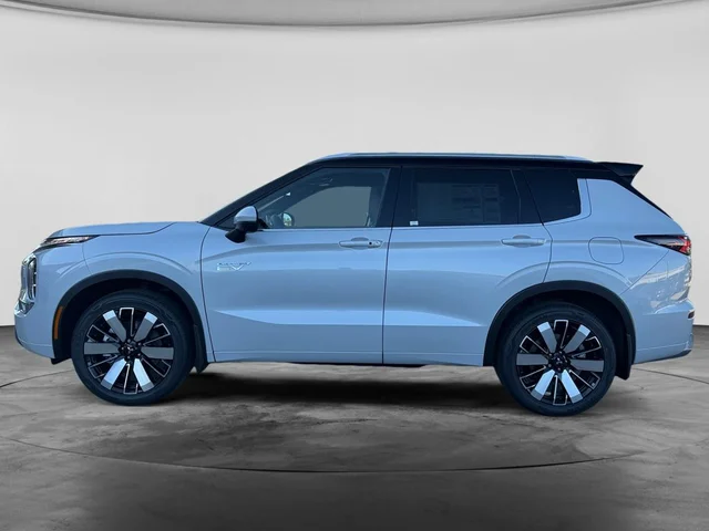 Nuevos MITSUBISHI OUTLANDER PHEV à Estados chez autogozo