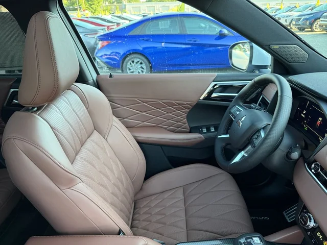 Nuevos MITSUBISHI OUTLANDER PHEV à Estados chez autogozo