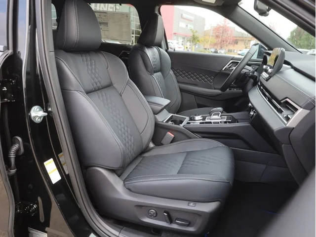 Nuevos MITSUBISHI OUTLANDER PHEV à Estados chez autogozo