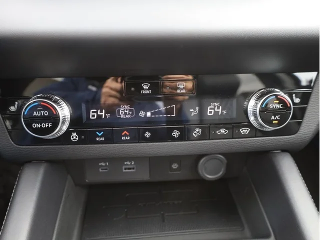 Nuevos MITSUBISHI OUTLANDER PHEV à Estados chez autogozo