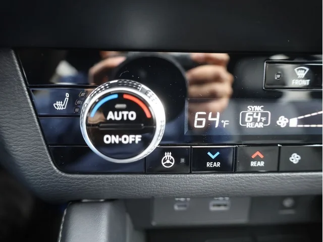 Nuevos MITSUBISHI OUTLANDER PHEV à Estados chez autogozo