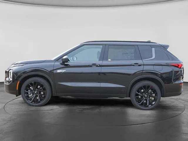 Nuevos MITSUBISHI OUTLANDER PHEV à Estados chez autogozo
