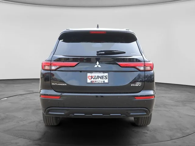 Nuevos MITSUBISHI OUTLANDER PHEV à Estados chez autogozo