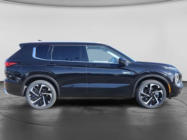 Nuevos MITSUBISHI OUTLANDER PHEV à Estados chez autogozo