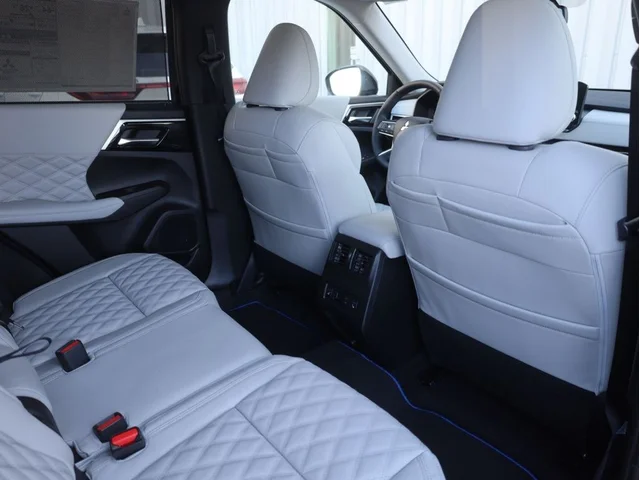 Nuevos MITSUBISHI OUTLANDER PHEV à Estados chez autogozo