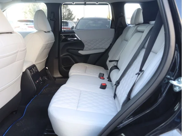 Nuevos MITSUBISHI OUTLANDER PHEV à Estados chez autogozo