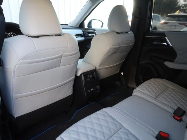 Nuevos MITSUBISHI OUTLANDER PHEV à Estados chez autogozo