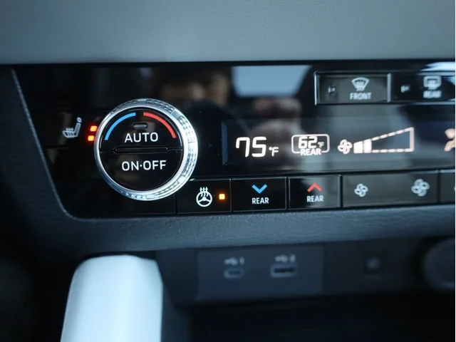 Nuevos MITSUBISHI OUTLANDER PHEV à Estados chez autogozo