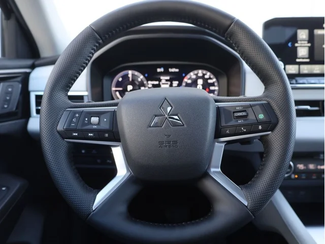 Nuevos MITSUBISHI OUTLANDER PHEV à Estados chez autogozo