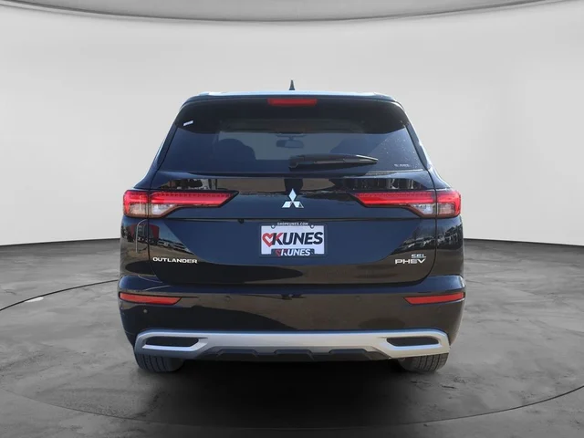 Nuevos MITSUBISHI OUTLANDER PHEV à Estados chez autogozo