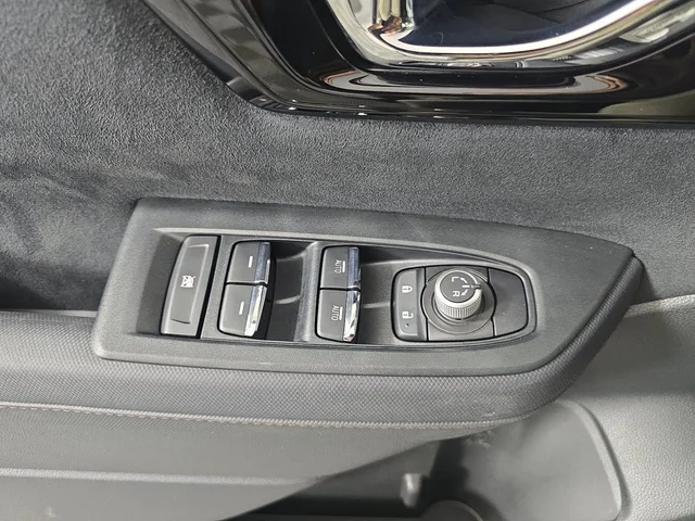 SEMINUEVOS SUBARU Forester Hybrid a Estados en autogozo