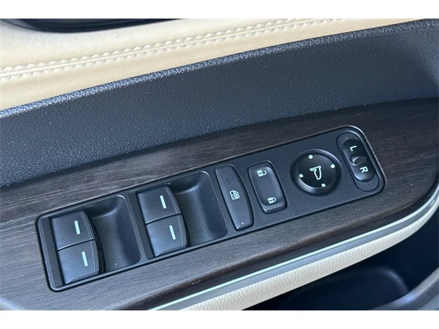 SEMINUEVOS HONDA Clarity Plug-In Hybrid at ELK GROVE in Elk Grove Buick GMC