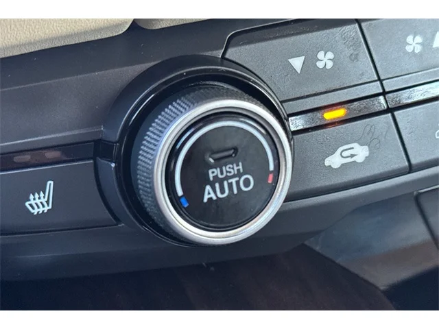 SEMINUEVOS HONDA Clarity Plug-In Hybrid at ELK GROVE in Elk Grove Buick GMC