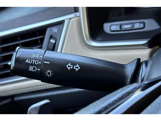 SEMINUEVOS HONDA Clarity Plug-In Hybrid at ELK GROVE in Elk Grove Buick GMC