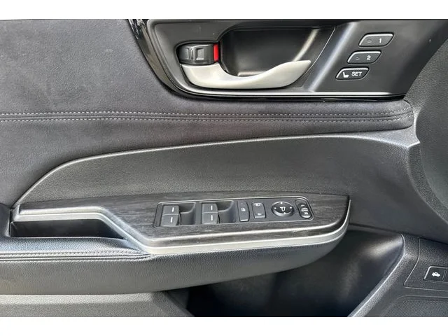 SEMINUEVOS HONDA Clarity Plug-In Hybrid at ELK GROVE in Elk Grove Buick GMC