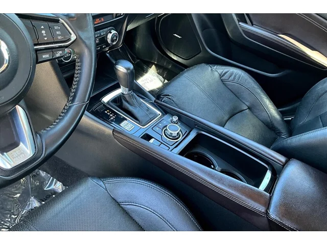 SEMINUEVOS MAZDA Mazda3 a Huntington Beach en Huntington Beach Mazda