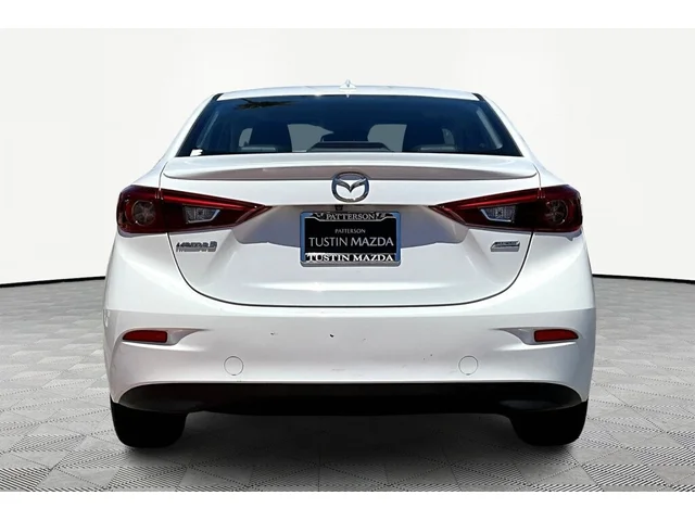SEMINUEVOS MAZDA Mazda3 a Huntington Beach en Huntington Beach Mazda