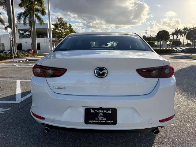 Nuevos MAZDA MAZDA3 à Estados chez autogozo