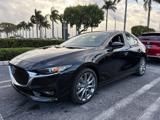 Nuevos MAZDA MAZDA3 à Estados chez autogozo