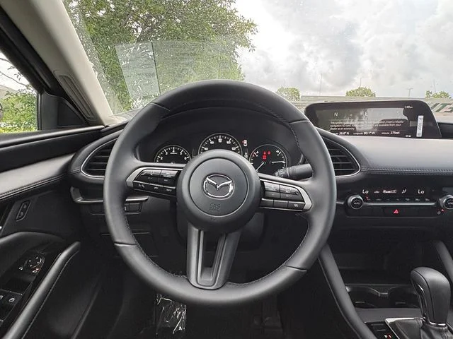 Nuevos MAZDA MAZDA3 à Estados chez autogozo