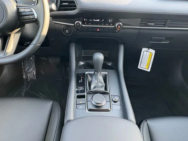 Nuevos MAZDA MAZDA3 à Estados chez autogozo