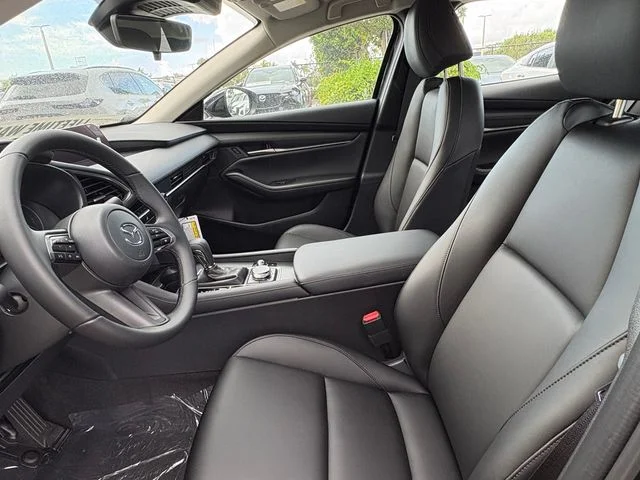 Nuevos MAZDA MAZDA3 à Estados chez autogozo