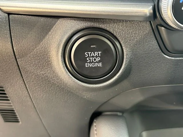 Nuevos MAZDA MAZDA3 à Estados chez autogozo