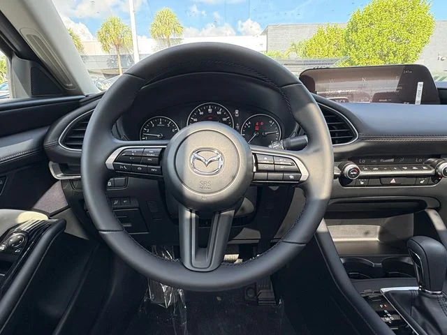 Nuevos MAZDA MAZDA3 à Estados chez autogozo
