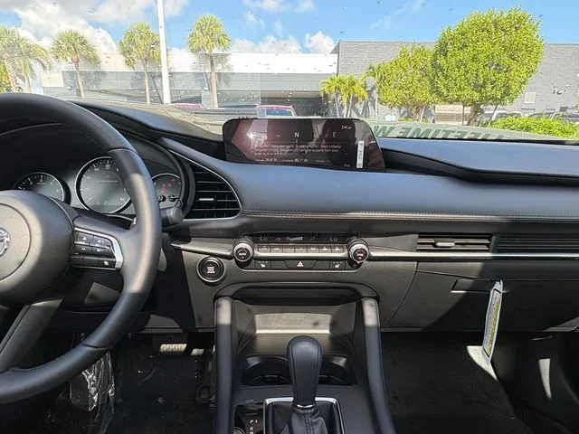 Nuevos MAZDA MAZDA3 à Estados chez autogozo