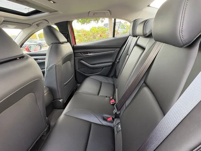 Nuevos MAZDA MAZDA3 à Estados chez autogozo