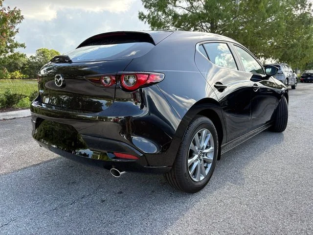 Nuevos MAZDA MAZDA3 à Estados chez autogozo