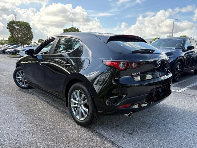Nuevos MAZDA MAZDA3 à Estados chez autogozo